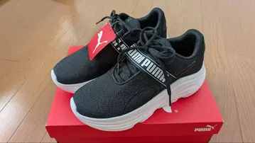 택 포함 미사용 새상품 PUMA 통굽 스니커즈 플라 우루 680