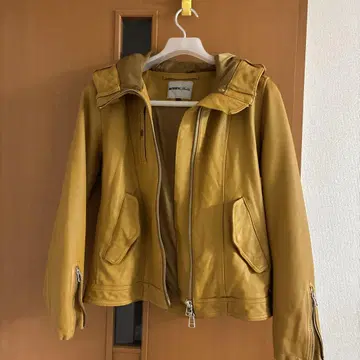 AVIREX Belle 후드 부착 자켓 L 사이즈 머스타드