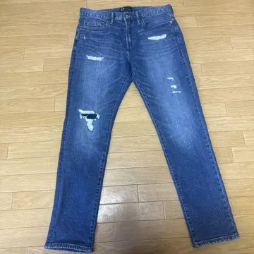 스트레이트 데님 블루 데미지 가공