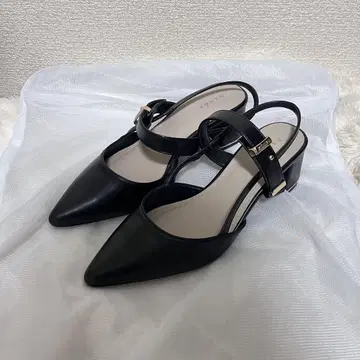 골드 부품 백 스트랩 펌프스 M
