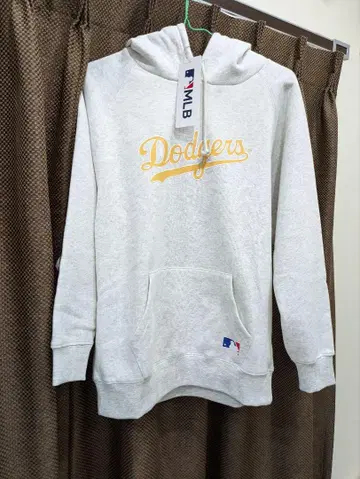 새상품*MLB 후드티3*팬츠1의 4세트!