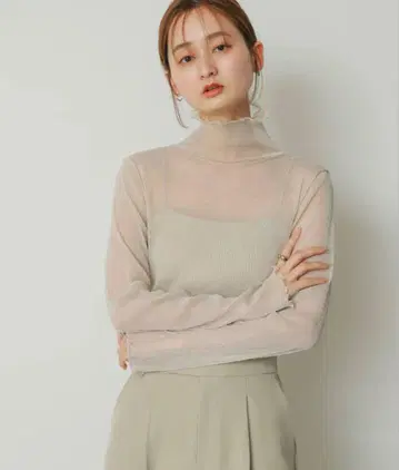 SENSE OF PLACE 라메 시어 하이넥 탑