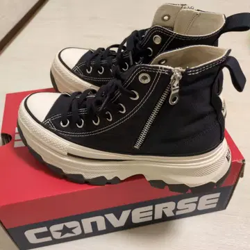 CONVERSE ALL STAR 블랙 스니커즈