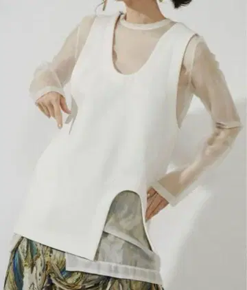 un3d 라운드컷 탱크탑&시어탑 세트