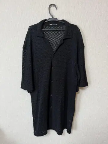 ZARA 블랙 메쉬 디자인 반팔 셔츠