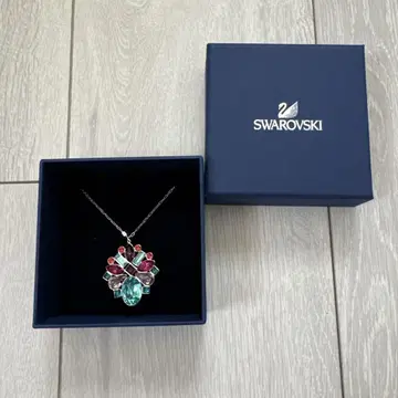 Swarovski 꽃 모티브 목걸이