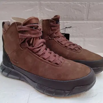 새상품 오클리(OAKLEY) 부츠 COYOTE BOOT MID ZIP