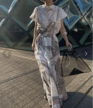 MEDI MANON SET UP DRESS
