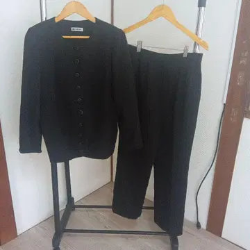블랙 팬츠 수트 (자켓 팬츠)
