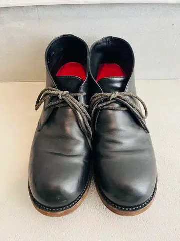 kazuyuki kumagai guidi fiore 처카 부츠