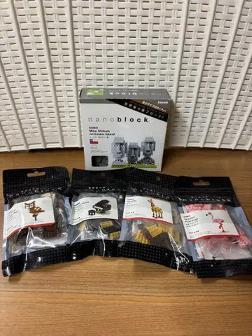 나노블록 세트 올빼미, 피아노, 기린, 플라밍고, 모아이 석상