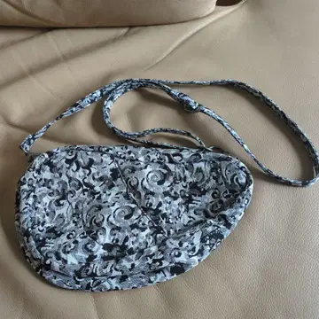 Healthy Back Bag 숄더백 그레이