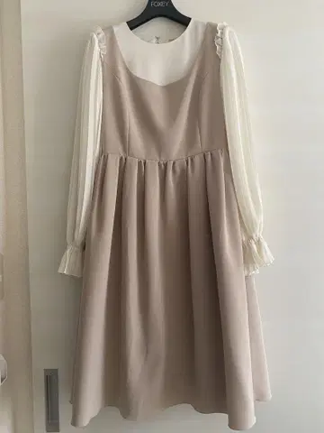 폭시 뉴욕 모던 엠파이어 백 티어드 원피스 38