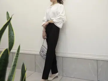 [ 미사용 새상품 ] Reina Hoshi 블랙 슬랙스 M