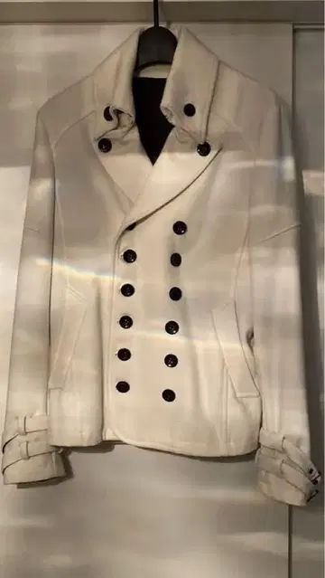 CIVARIZE 코트