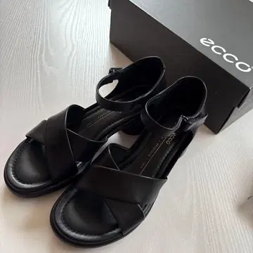 ecco 샌들