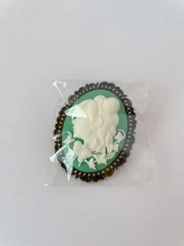 죠죠의 기묘한 모험 쿠죠 죠린 카메오풍 브로치
