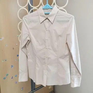 UNIQLO 베이지 긴팔 셔츠 레귤러 카라