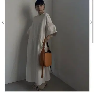[새상품] AMERI OTONA TOWER SLEEVE LONG TOP