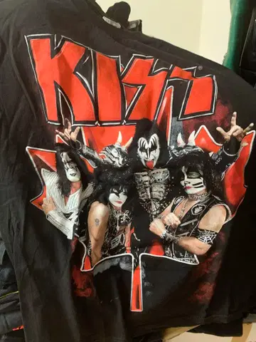 KISS 밴드T셔츠 L 사이즈