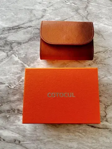 COTOCUL 브라운 접이식 지갑 새상품