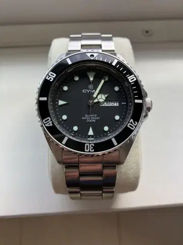 CYMA 쿼츠 다이버 워치