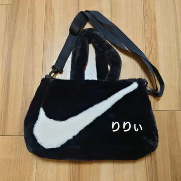 나이키 W FX FUR TOTE 인조 모피 토트백