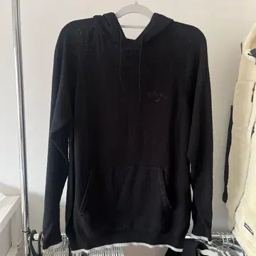 이사 정리 판매! 캘러웨이 얇은 소재 니트