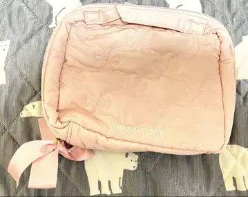 Maison de FLEUR 리본 케이스 메종 드 플뢰르 새상품
