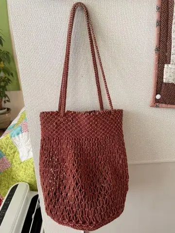 The Bagmati 마크라메 손뜨개질 레드 백