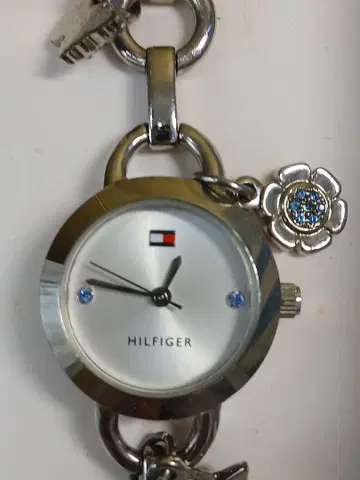 TOMMY HILFIGER 참 포함 손목시계
