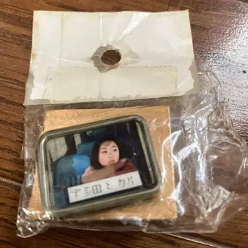 [ 미개봉 새상품 ] 우타다 히카루 핀 배지