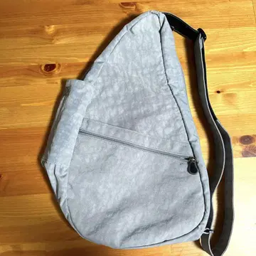 미사용 HEALTHY BACK BAG 그레이 슬링백