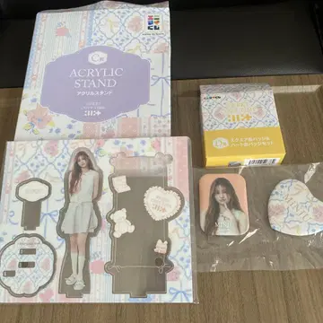 MINJU 아크릴 스탠드 캔뱃지
