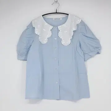 스카이블루 레이스 옷깃 반팔 블라우스 M 사이즈