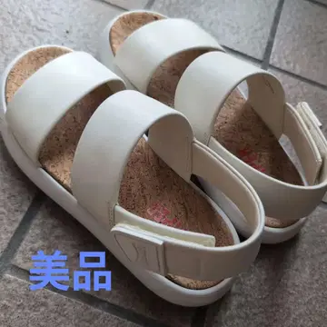 캠퍼 소가죽 화이트 샌들