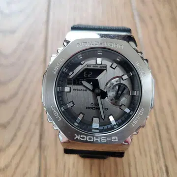 G-SHOCK 실버 블랙 시계