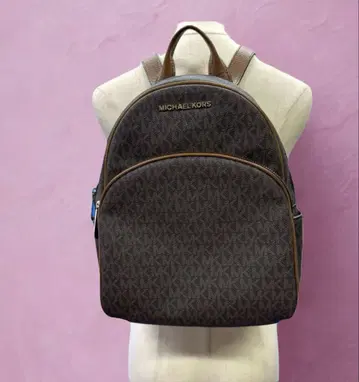 MICHAEL KORS 다크 브라운 백팩