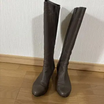 CAMPER 브라운 롱 부츠 중간 힐