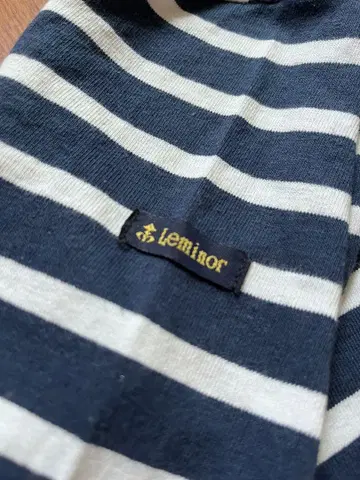 leminor 스트라이프 백 V넥 긴팔 티셔츠
