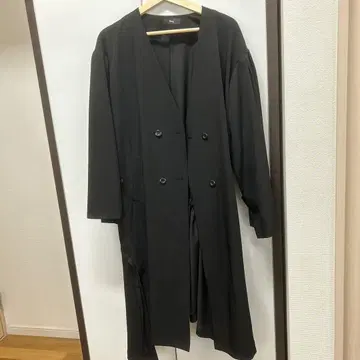 블랙 더블 브레스트 롱 코트