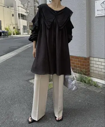 nananamoe 블라우스