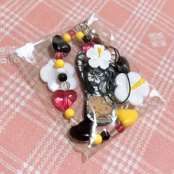 산리오 토코나츠 바케이션 시크릿 스트랩 일광화상 키티