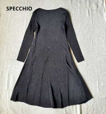 SPECCHIO 셔틀 플리츠 롱 플레어 원피스 블랙