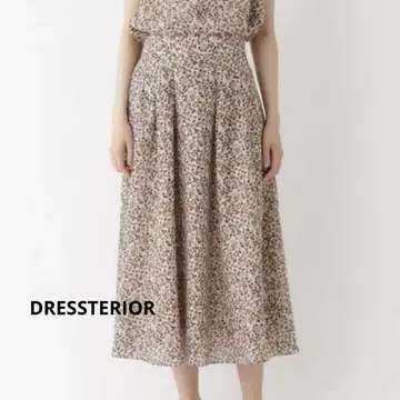 DRESSTERIOR 빈티지 리프 미디 스커트 새상품급
