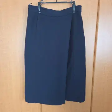 ANCHOR WOMAN 타이트 스커트 네이비 사이즈 13