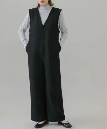 어반 리서치 서니 라벨 트위드 살로펫