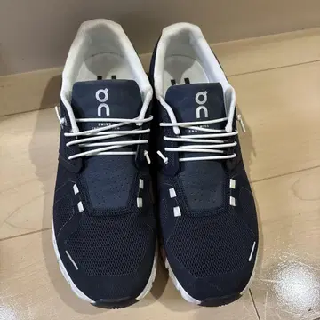 ON 러닝화