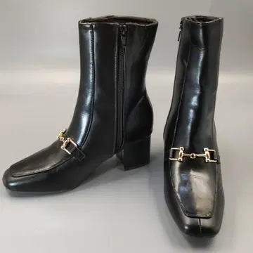 로페피크닉 스퀘어 비트 미들 기장 모카신 부츠 23.0cm