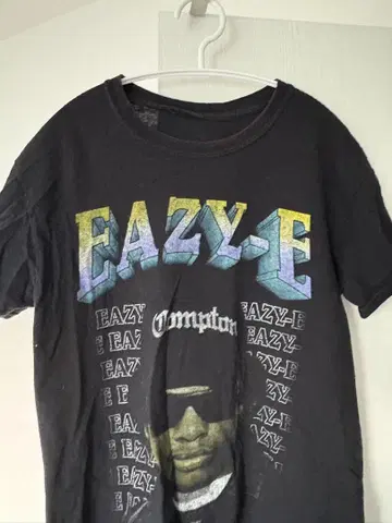 EAZY-E 그래픽 T셔츠 블랙